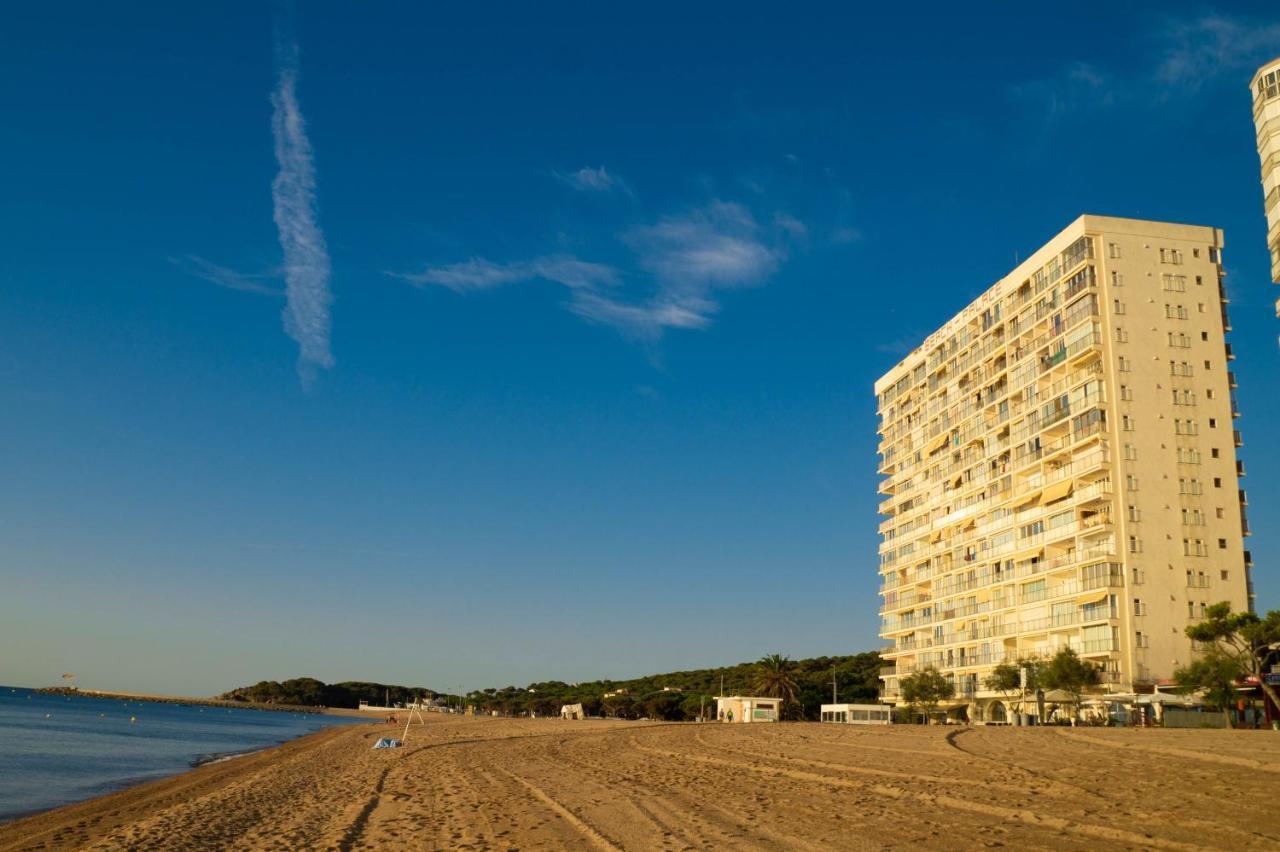 Banana Beach Boutique Studio Platja d'Aro Bagian luar foto